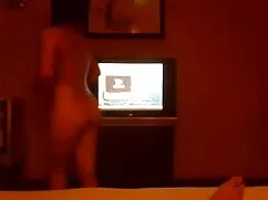 Sarışın Ve Turuncu bakireler porno Korsan