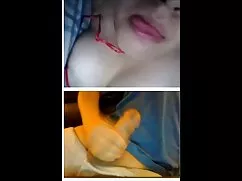 Isırıyor, bakır porno ama onu seviyorum