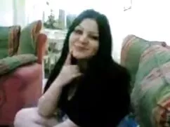 Tıraşlı kız bakire porna