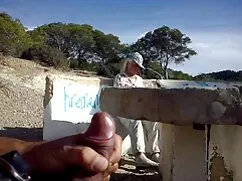 18 ve yine bakirelik bozma videosu okulda
