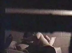 Çocuk bakıcısı gets bir iyi bakire lezbiyen sex Sikme