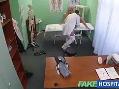 Büyük siyah horoz ile bakire türk sex duş