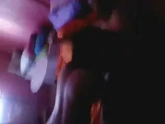 Katie St. sex bakire kızlar Ives